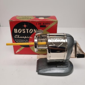 Vintage 1965 Boston Champion Portable Pencil Sharpener - Original Box & Instructions