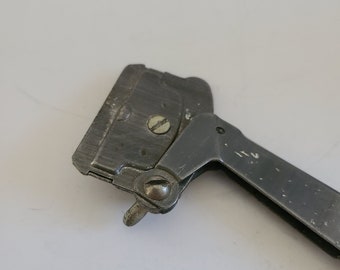 Vintage Circa 1950's Red Devil 