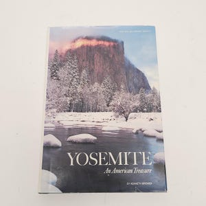 Vintage 1990 National Geographic Yosemite, An American Treasure with dust jacket nice clean boards.