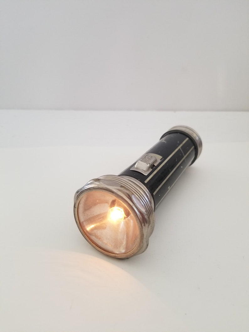 Vintage Circa Late 1930's Burgess Flashlight 2 D Cells Etsy