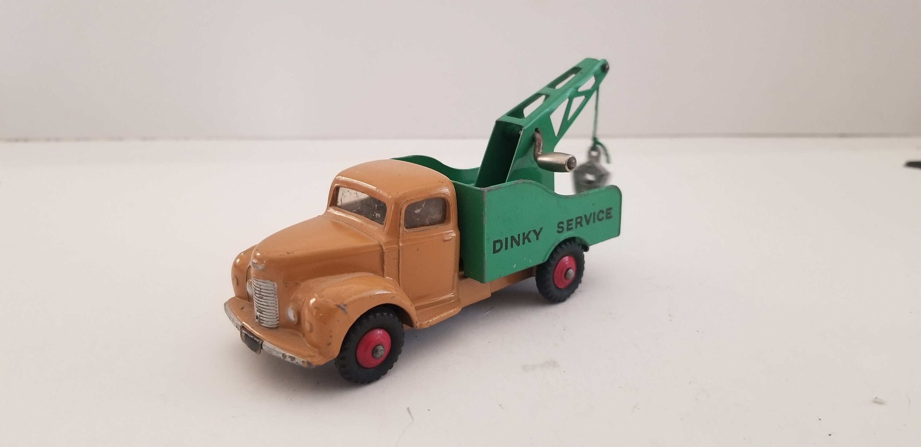 Vintage 1950's Dinky Toys #430 Commer, Dinky Service, Near