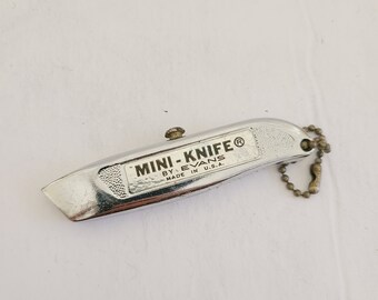 Vintage circa 1990's Evans Mini-Knife retractable keychain utility knife, nice condition