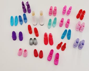 Vintage circa late 1990's 20 pairs of Barbie doll shoes, various sizes, color and style, good condition