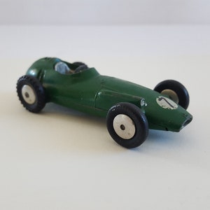 Vintage early 1960&#39;s Corgi Toys B.R.M. Formula 1 Grand Prix No.152 in very nice condition 1:43 scale