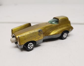 Vintage 1970 Johnny Lightning Topper Glasser, lime color, missing nose cone