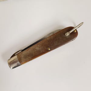 Vintage 1960&#39;s Camillus Cutlery No.27 Electricians knife, telephone lineman, Signalman&#39;s knife, brown scales, cleaned, soft close