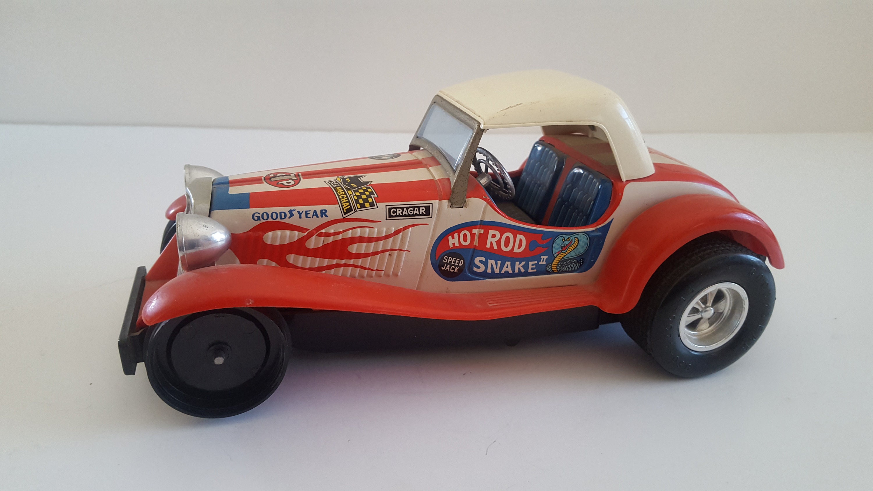 Vintage 1970 Rare Taiyo Tin Toy 