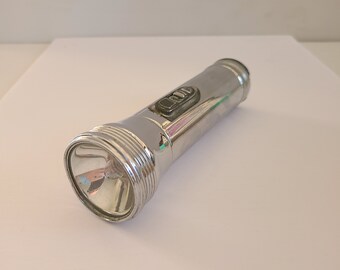 Vintage Circa 1950's Kwik-lite Flashlight Chrome With With