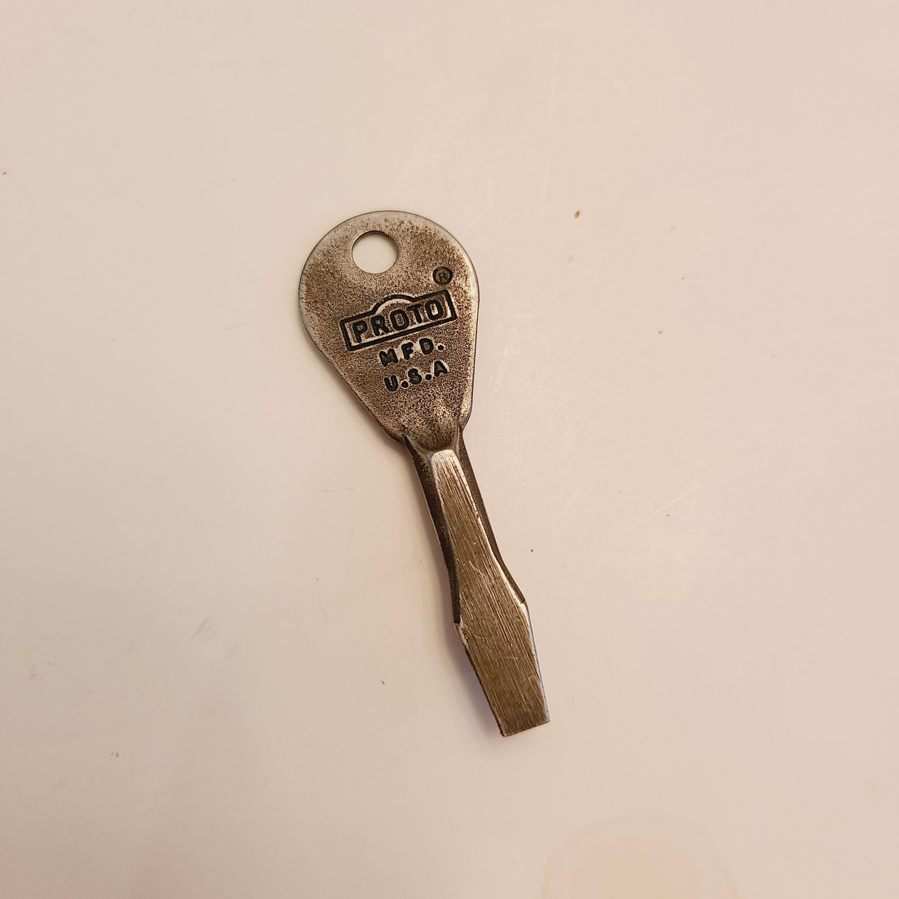◎NFF◎ long slosh keyringsilver nff1 Metal_Oval_Keychain_Bottle_Ope