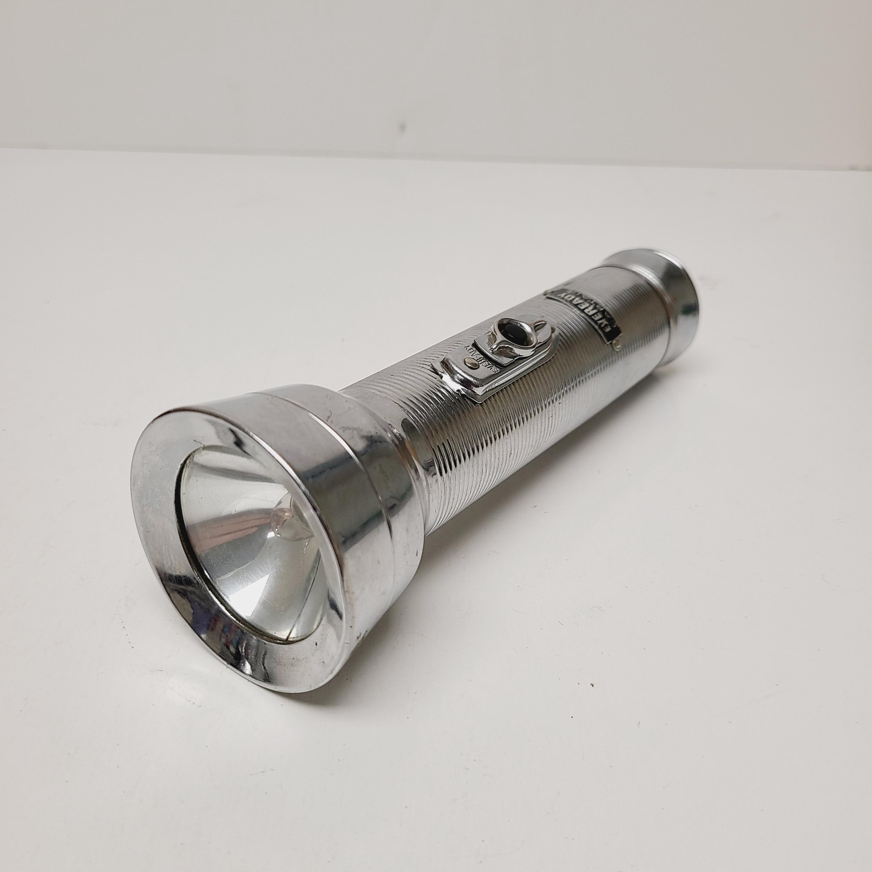 Vintage Eveready Captain Flashlight: 1963 Model 9251 - Etsy