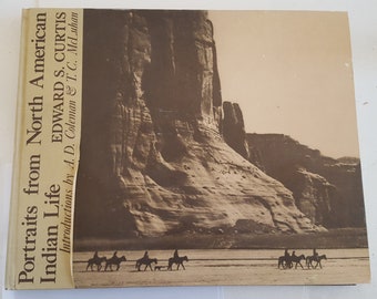 Vintage 1972 original hardcover Portraits From North American Indian Life Edward S. Curtis book