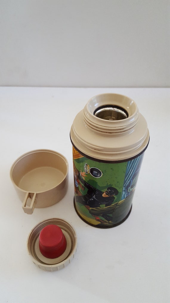 Vintage rare 1967 lunch box thermos featuring The… - image 4