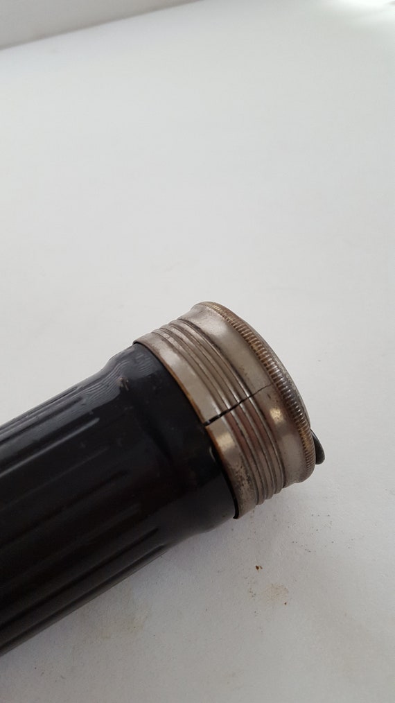 本物　米軍　アメリカ製　ビンテージ　懐中電灯　　1950～1960年代 Vintage 1930s Niagara Searchlight Flashlight: Painted Brass