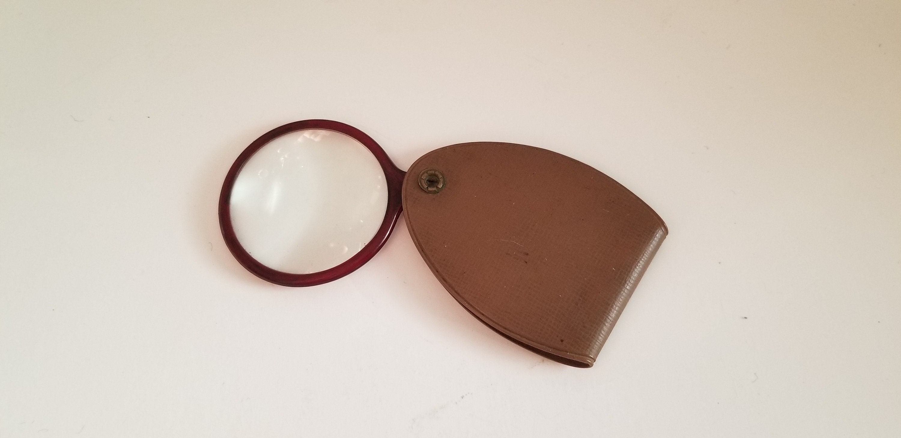 Vintage 1960's Pocket Magnifying Glass, Brown Plastic Covered Case