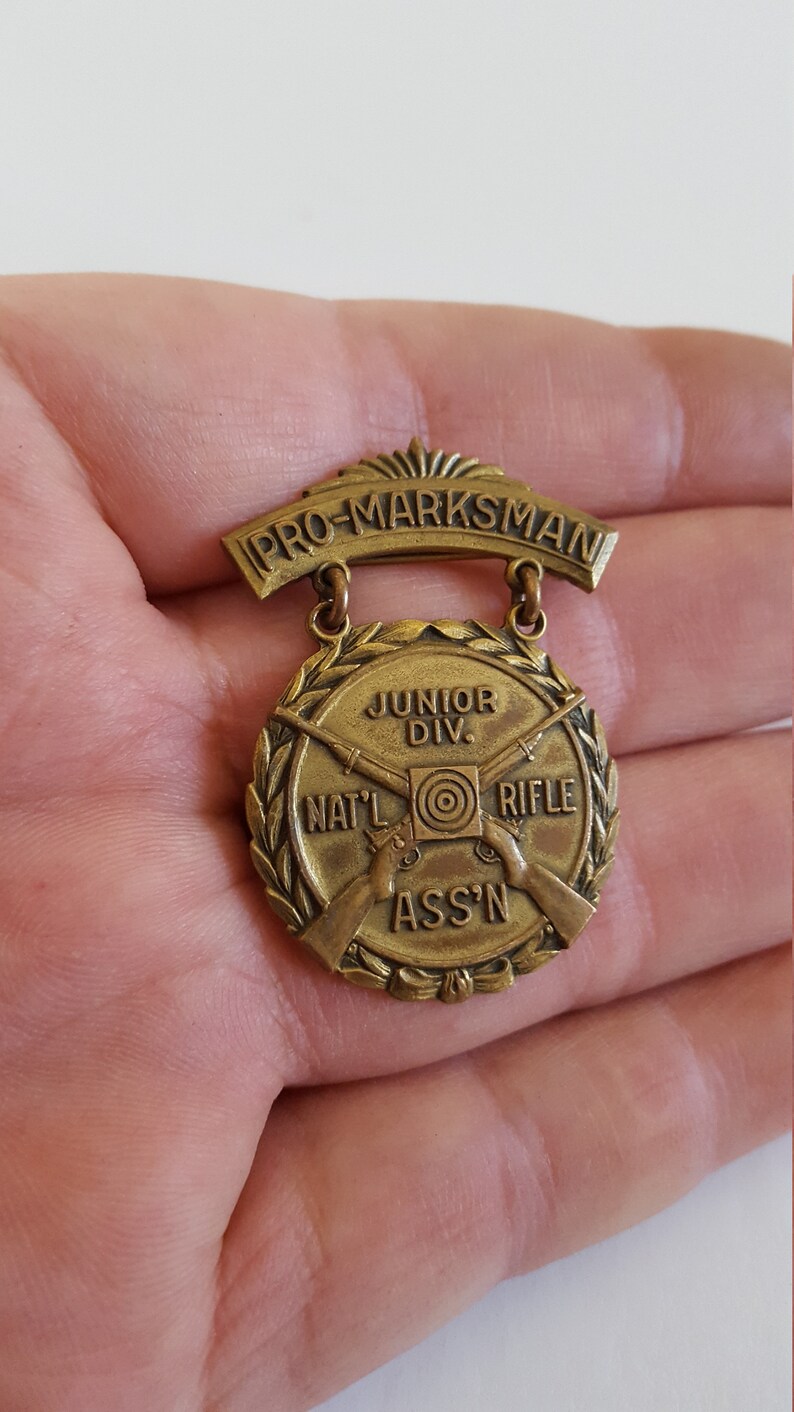 2 piece medals unmarked Vintage 1940/'s National Rifle Association Pro-Marksman Junior Division citations