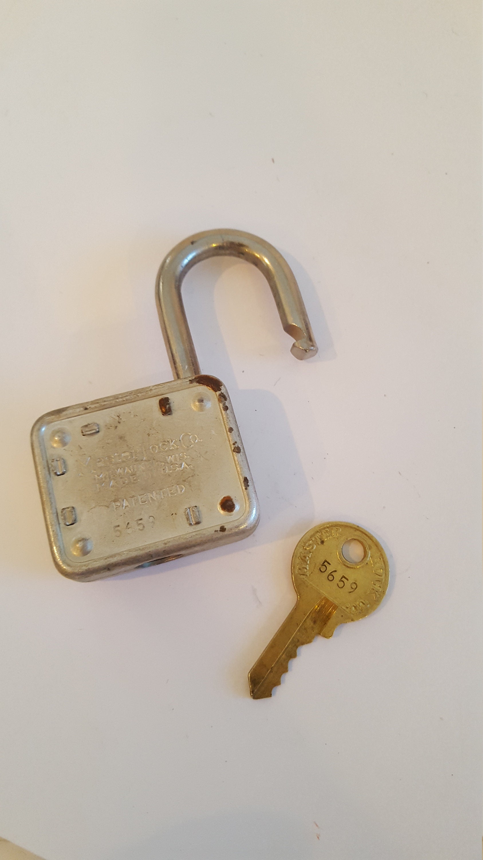 Vintage Master Lock No.77 Padlock, Includes Key Nice Condition