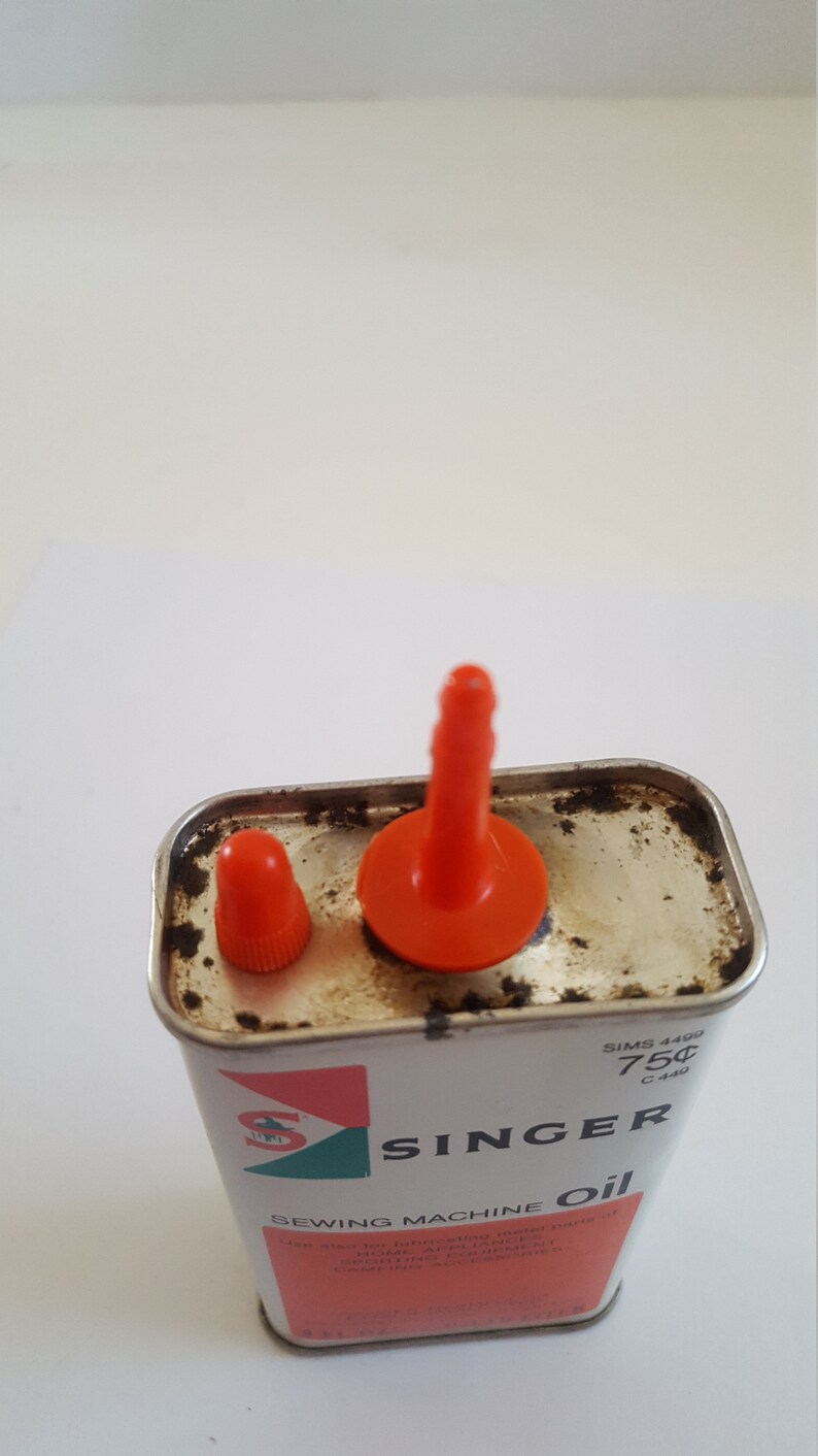 Vintage 1970's Singer Sewing Machine Oil Can 4 Oz Size Etsy