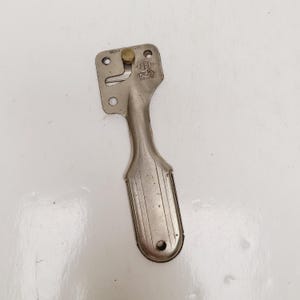 Vintage circa 1950's "SeeCo" scraper. Works with utility razor blades. Super scarce.
