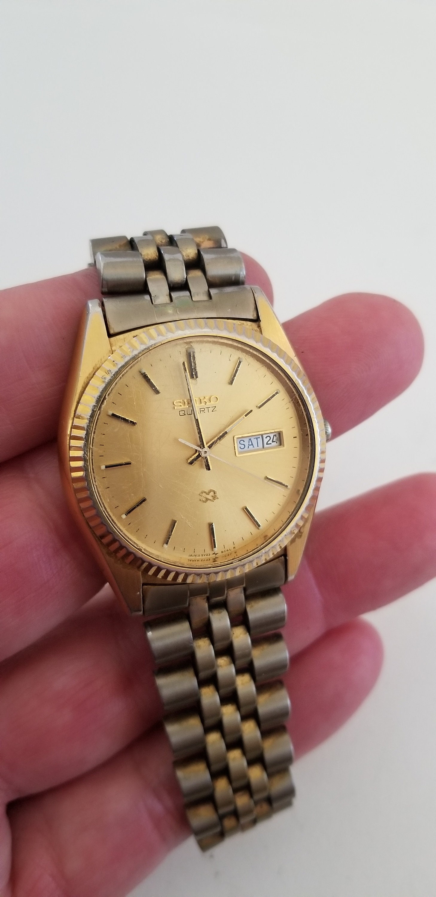 Seiko 5y23 8a69 clearance a4