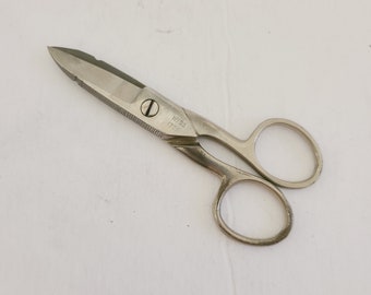 Vintage Wiss USA 175E Electricians scissors, nickel chrome plate that has been cleaned, sharp still.