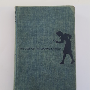 Vintage 1940&#39;s Nancy Drew Mystery book &quot;The Clue of the Leaning Chimney&quot; Carolyn Keene