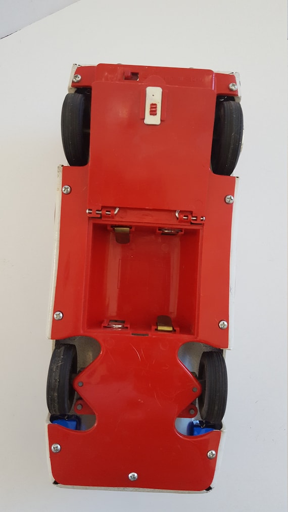 Vintage Circa 1966 Alps Japanese Tin Toy Chaparral 2F