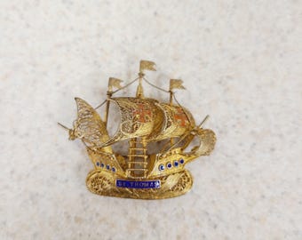 Vintage 1950s Souvenir Brass filigree Sailing Ship Brooch, St Thomas