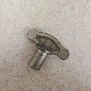 Vintage non sparking brass natural gas key 5/16" square chuck good condition 2 1/8" wings x 1 5/8"  long