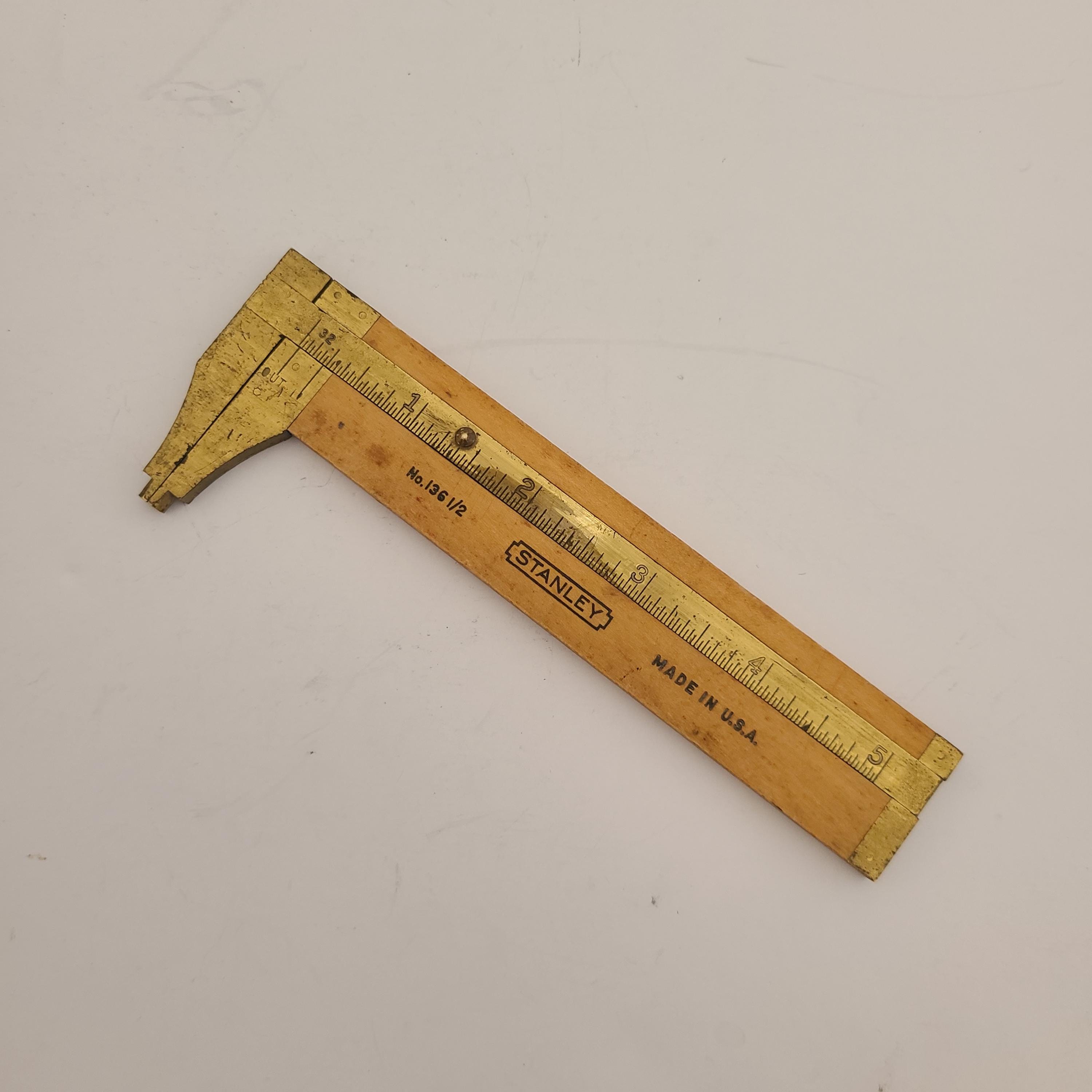 Vintage 1960's Stanley Tools No. 136 1/2 Boxwood and Brass 5