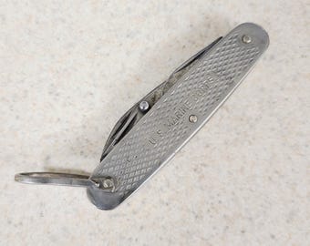 Vintage post-WWII era U.S. Marine Corps utility pocket knife by Kingston nice cleaned condition