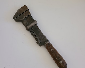 Antique H.D. Smith & Co 12