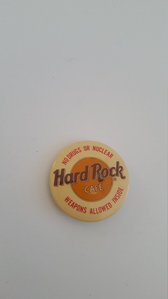 Vintage circa 1980's Hard Rock Cafe button "No Dru