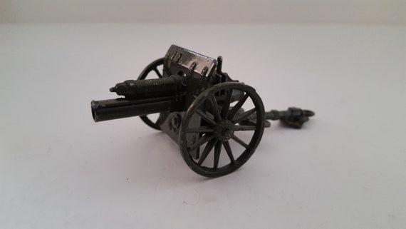 toy cannons that fire matchsticks