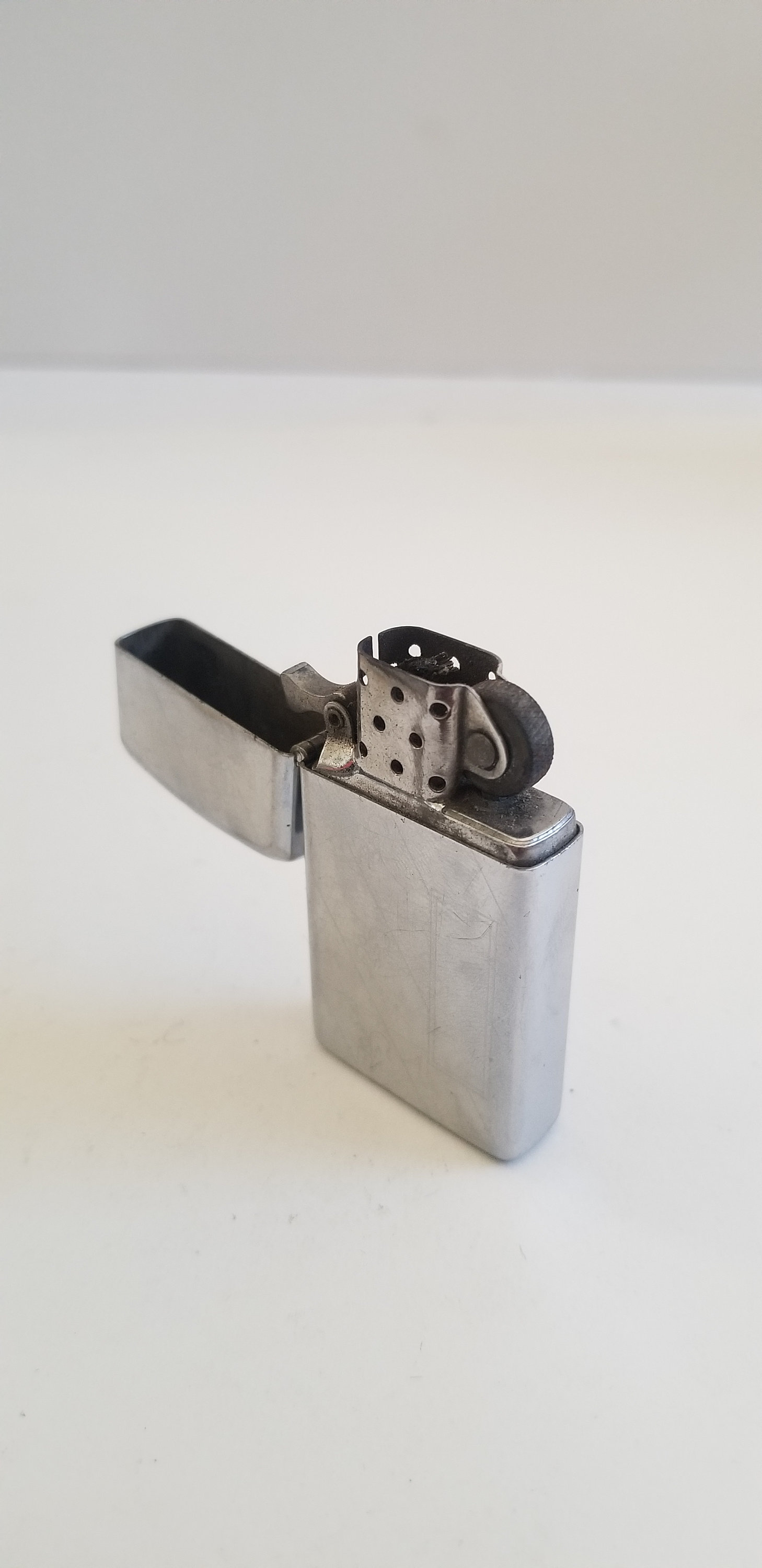 Vintage 1974 Zippo 