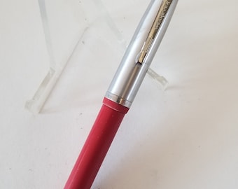 Vintage 1960s Wearever Fountain Pen: Red & Aluminum