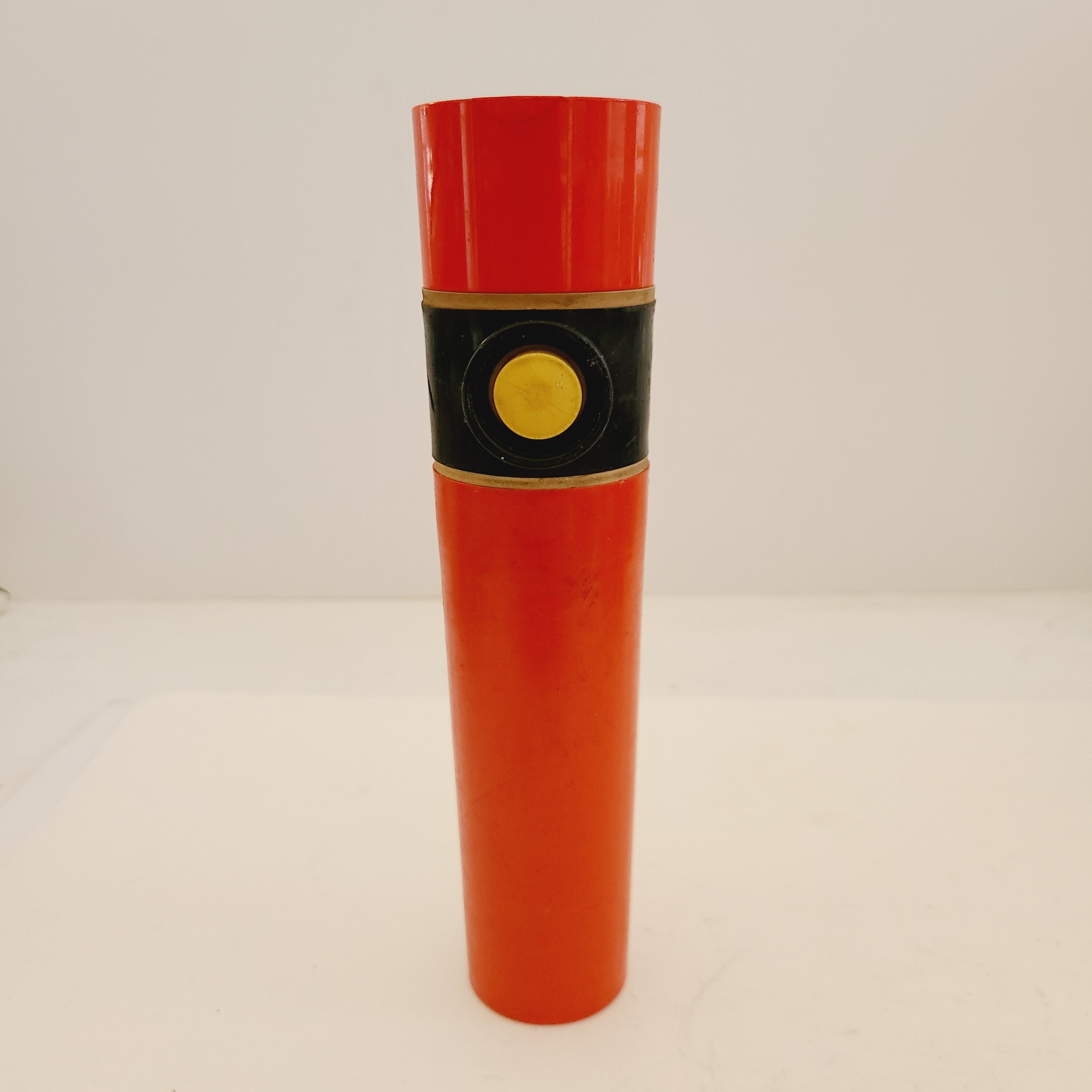 Vintage 1976 Eveready Skipper Flashlight: Waterproof Floating