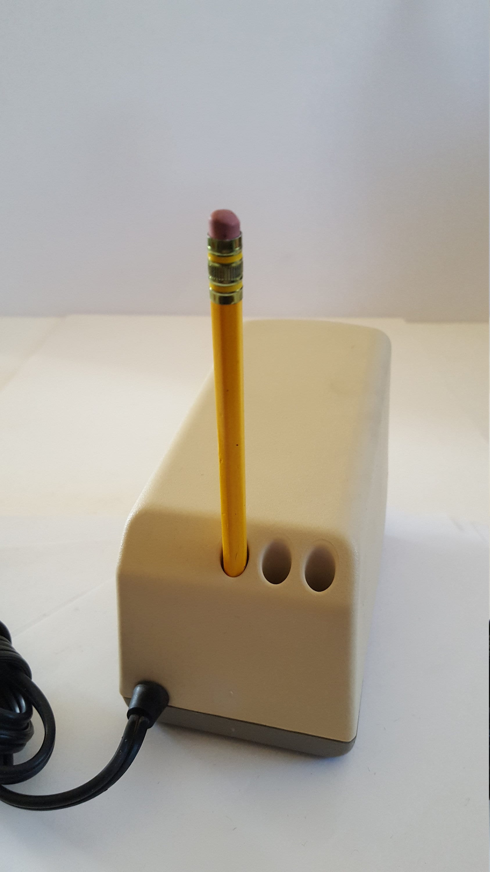 Why are Electric Pencil Sharpeners Made in the '80s Better than New Ones? -  Core77