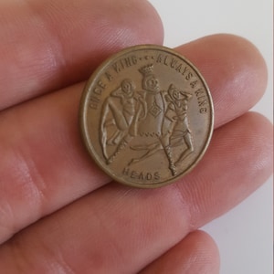 Vintage Comic Copper Novelty Coin: Heads and Tails Bar Game