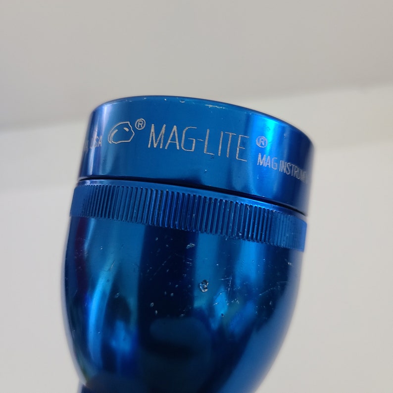 Vintage Circa 1990's Maglite Blue Color Aluminum Flashlight, Accepts 2 ...