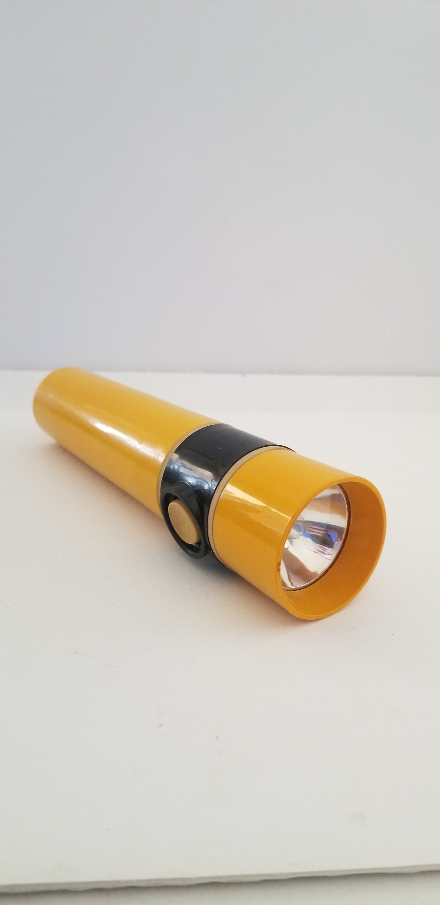 best deals on olight flashlights Amazon Big Spring Sale: High-Lumen Olight Flashlights at Low Prices