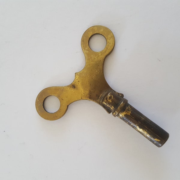 Vintage early clock key, clock winder with No.6 square chuck, brass , unmarked