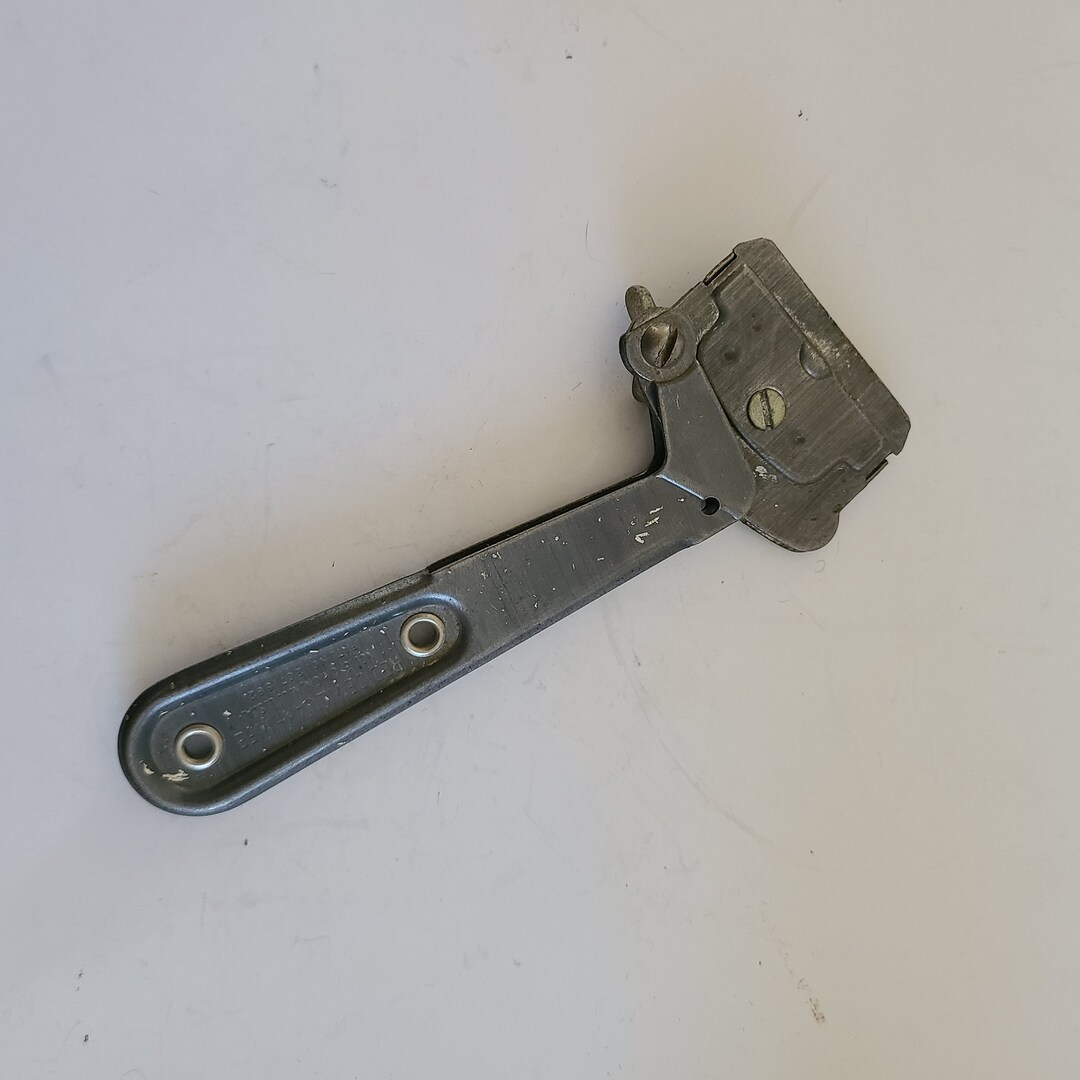 【新品未開封】Jack Nobile【レアデック】 VINTAGE RED DEVIL JAK-NIF RAZOR FOLDING SCRAPER, No. 3213 | eBay