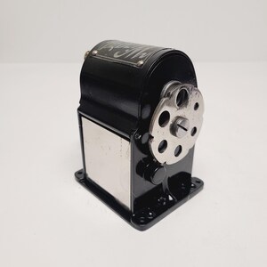 Antique early 1920's "Wizard" Pencil Sharpener, frame off restoration image 8