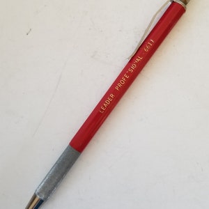 Vintage circa late 1960's Leader Professional No.6611 lead holder clutch pencil with red color, nice condition made in Italy