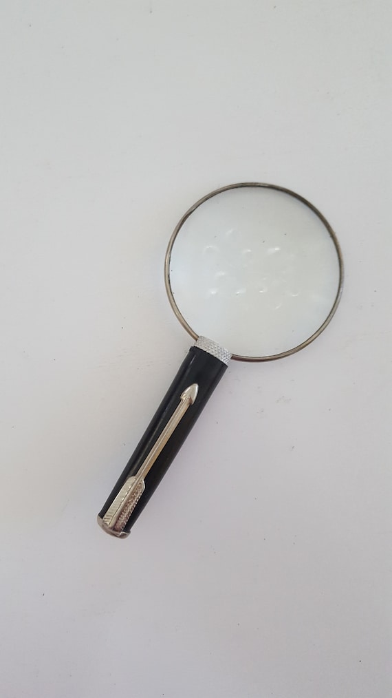 Vintage Small Size Magnifying Glass With Pocket Clip, Made by Parker Chrome  Frame Unmarked 1 7/8 Diameter 3 1/2 Long, Arrow Clip 