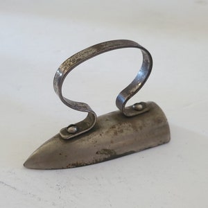 Antique Ox-tongue slug iron, unmarked Victorian age 19th Century,  steel construction 3 1/2&quot; x 1 3/8&quot;