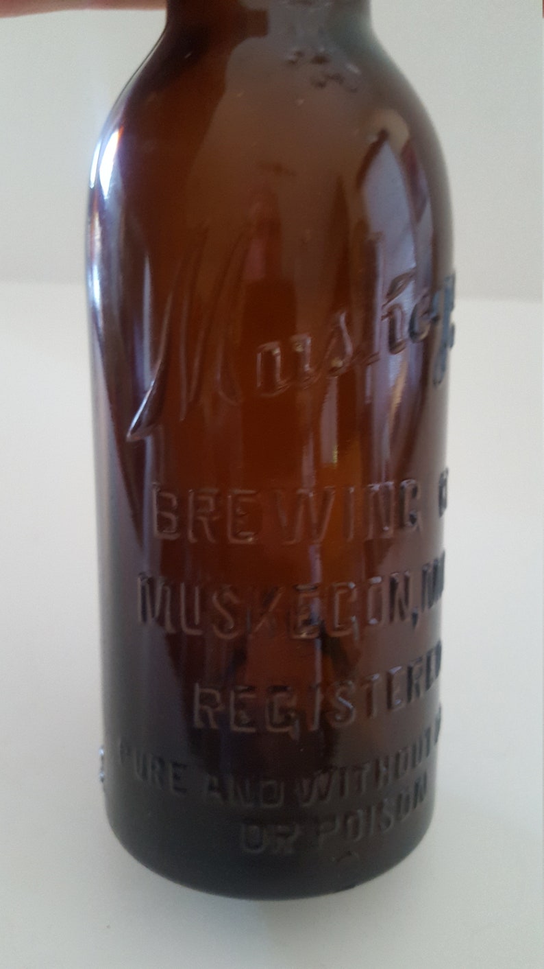 Download Antique Muskegon Brewing Co beer bottle deep amber color | Etsy