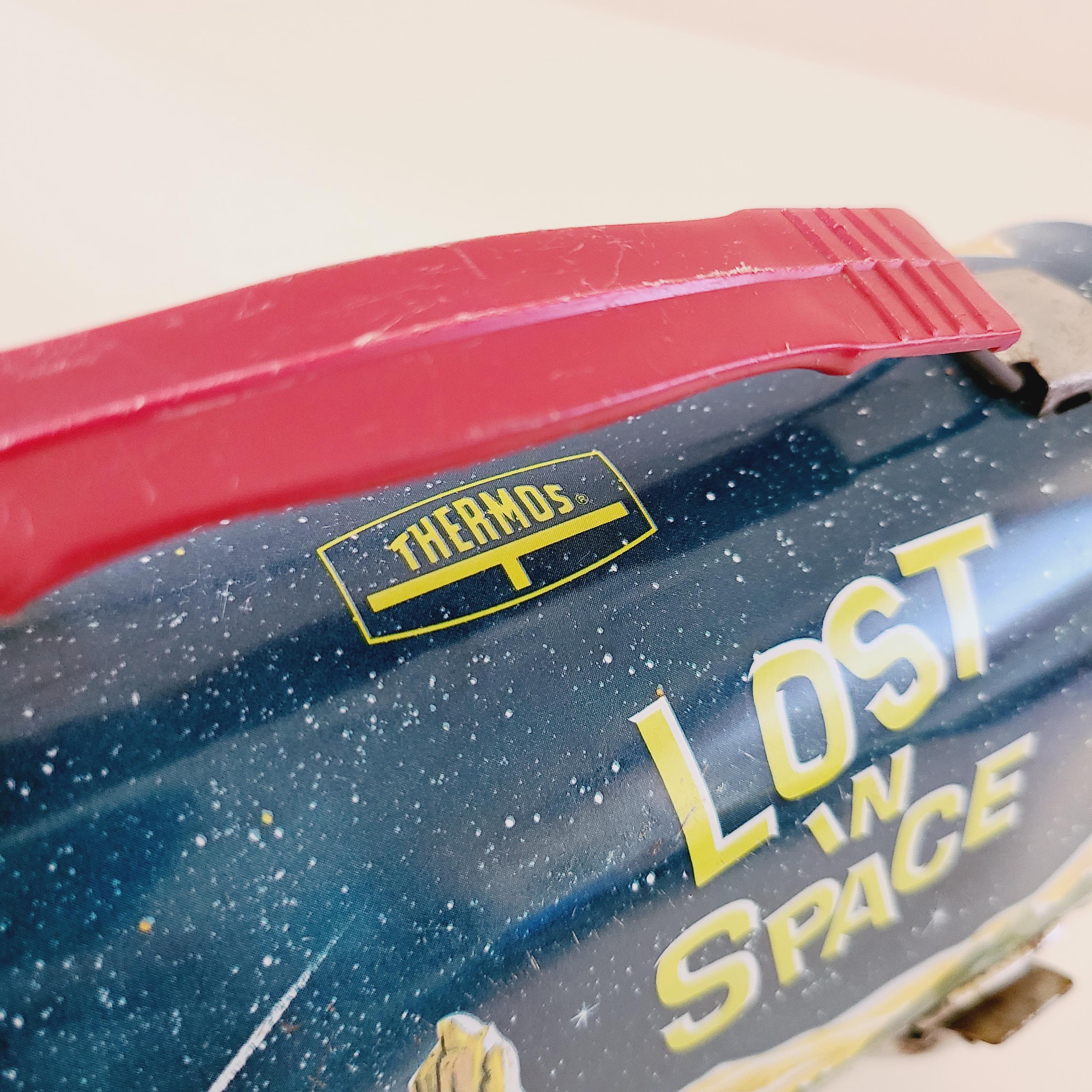 Vintage Circa 1967 Lost in Space Lunch Box With Generic Vintage Circa 1967 Lost in Space Lunch Box With Generic