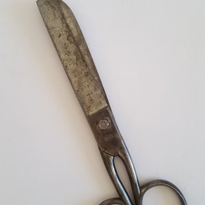 Antique circa 1900 William Rodgers &quot;Magbel&quot; Sheffield shears, blunt tip