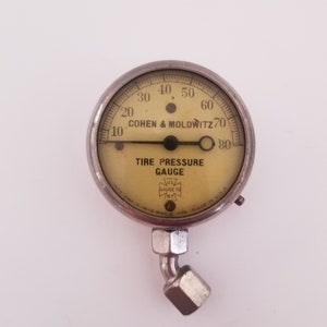 Vintage U.S. Gauge Co Tire Pressure Gauge: 1920s Auto Tool